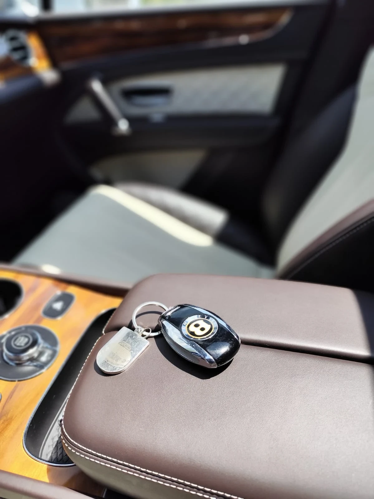 Bentley Bentayga " CENTENARIO " EDITION